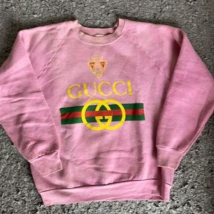 Thrifted vintage pink sweatshirt M